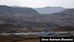 طالبان قرارداد معدن یاقوت جگدلک در ولسوالی سروبی ولایت کابل و معدن باریت ولایت هرات را امضاء کردند.
