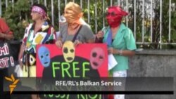 Белграддаги рус элчихонаси олдида Pussy Riot тарафдорлари митинг