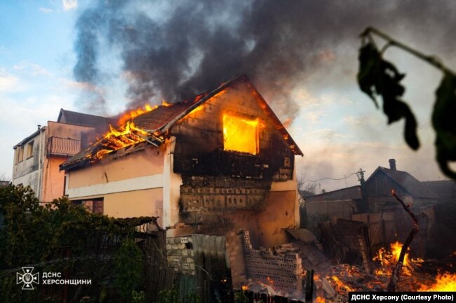 Наслідки чергової російської атаки на Херсон, серпень 2025 року