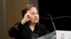 Shirin Ebadi a fost prima femeie judecător din Iran, iar în 2003, a primit premiul Nobel pentru pace. Ea luptă pentru respectarea drepturilor omului și în special a femeilor. 