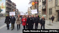 Протестен марш на лекарите специјалисти од Клинички центри од Македонија пред Владата на Република Македонија.