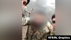 "Армян тұтқындарын қорлап, намысына тиді" делінген видеодан алынған скриншот. Қараша айы, 2020 жыл. 