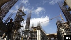 Punëtorë në Kosovë