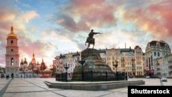 Серед основних локацій контррозвідувальних безпекових заходів – Софійська і Михайлівська площі та прилегла місцевість