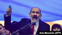 ARMENIA -- Armenian Prime Minister Nikol Pashinian delivers a speech during a rally of his supporters on Republic Square in downtown Yerevan, March 1, 2021