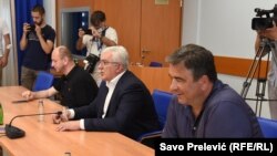 Lideri Demokratskog fronta na sastanku u Skupštini Crne Gore (s desna na levo: Nebojša Medojević, Andrija Mandić i Milan Knežević), 6. jul 2021.