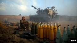 Газзә чигендәге Израил хәрбие. 21 июльдәге фото