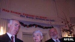 Siniša Tatalović, Jadranka Kosor, Slobodan Uzelac na prigodnom domjenku pred pravoslavni Božić u organizaciji Srpskog narodnog vijeća, 06.01.2009. Foto: Enis Zebić 