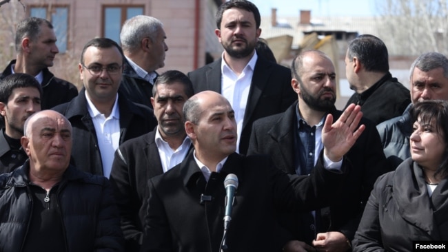 Armenia - Our City bloc leader Martun Grigorian speaks at an election campaign rally in Gyumri, March 25, 2025.