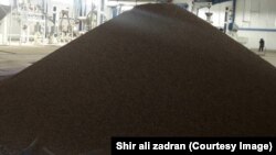 یک فابریکه جلغوزه در کابل