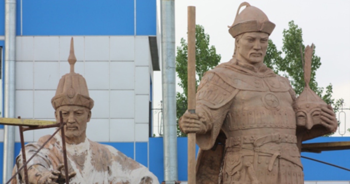 Театрландырылған порно қойылымдар