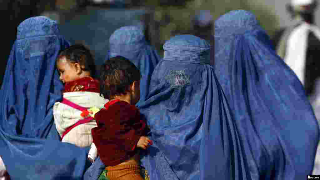 Afganistan - Na putu za Torham, na granici sa Pakistanom, 31. oktobar 2012. Foto: REUTERS / Parwiz 