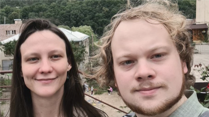 პატიმრობაში მყოფმა არტემ გრიბულმა ანასტასია ზინოვკინას გამო შიმშილობა დაიწყო