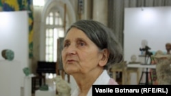 Plasticiana Silvia Radu