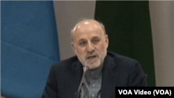 د افغانستان د سولې د عالي شورا د دارالانشا مشر محمد عمر داودزی