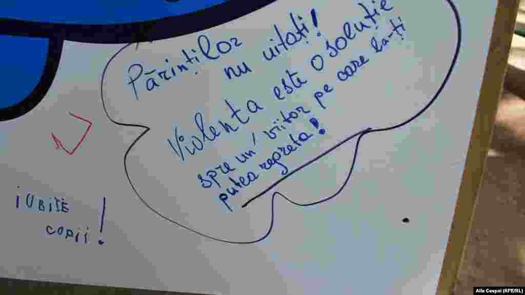 Mesaje scrise de copii