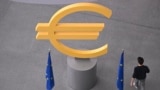 Paratë nga BE-ja: Çfarë po ndodh me 900 milionë eurot e destinuara për Kosovën?