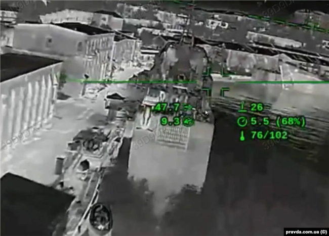 Атака на військовий корабель ЧФ РФ у Севастополі, 25-26 квітня 2026 року. Скриншот «Української правди»