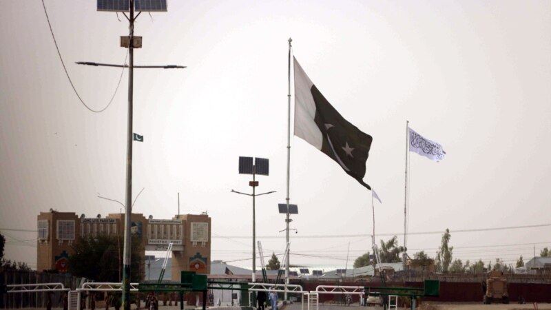د یوه پاکستاني چارواکي ادعا؛ د طالبانو حکومت دوه مخې لوبه راسره کوي