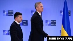 Volodimir Zelenski și Jens Stoltenberg