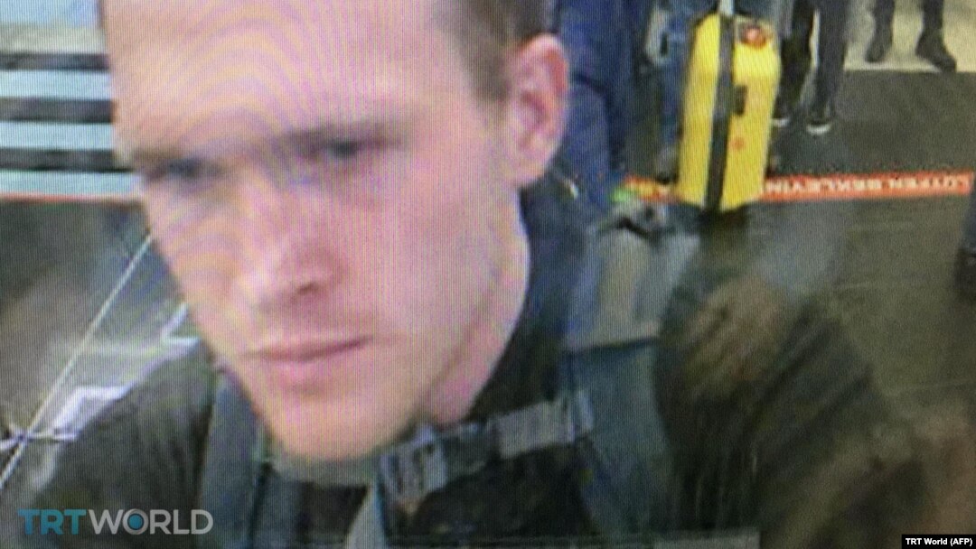 Brenton Tarrant, fotoarhiv