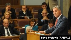 Milo Đukanović u Parlamentu 28. oktobra 2014.