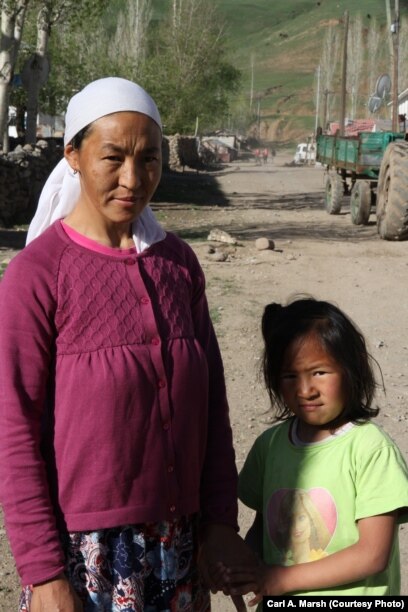 Әжелердің қатысуымен онлайн порно фильмдер