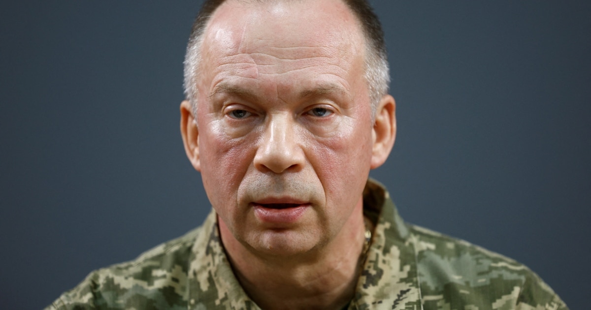 "Ганебна історія". Сирський прокоментував дані про можливі катування, побиття і небойові смерті у полку "Скеля"