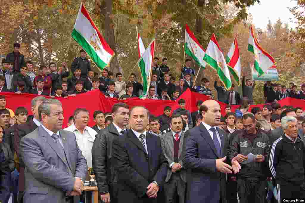 Football championship between universities of Dushanbe, 25Nov2010