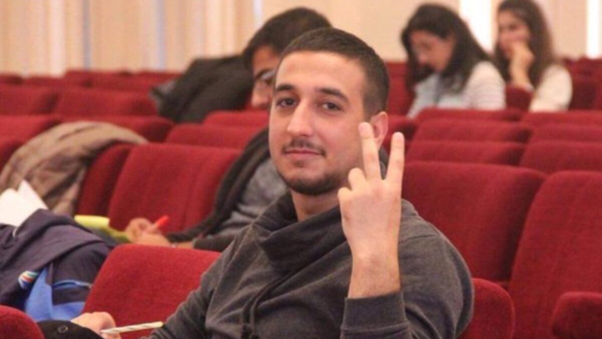 Байрамов байрам стамбул. Байрам Мамедов. Байрам азербайджанский певец. Азербайджанский блогер