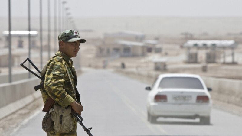 Pripreme Tadžikistanaca uz granicu s Avganistanom za 'talibanski napad'