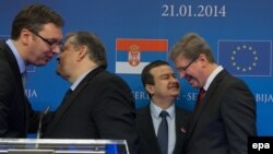 Štefan File i Evangelos Venizelos sa predstavnicima vlasti Srbije Ivicom Dačićem i Aleksandrom Vučićem, Brisel 21. januar 2014. 