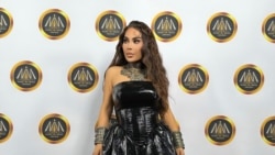 اجرای آریانا سعید در مراسم جوایز موسیقی رسانه های هالیوود
