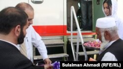 په دغو دوو څرګنده کلیکونو څه باندې یونیم لک امریکايي ډالر لګښت راغلی دی.