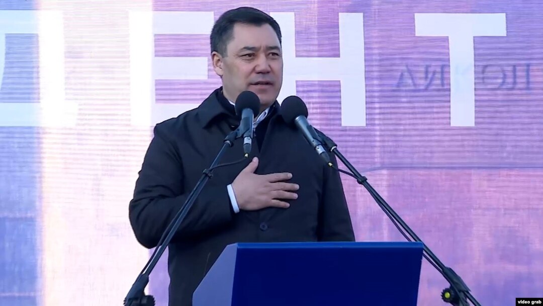 Садыр Жапаров, шайланган президент.