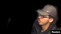 Salman Abedi, bombaš samoubica iz Mančestera na snimku koje su zabilježile CCTV kamere 