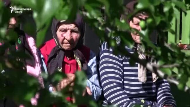 VIDEO „Când ne ducem acolo ne arată unde om pune ștampila”
