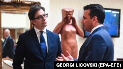 Presidenti i Maqedonisë së Veriut Stevo Pendarovski, kryeministri Zoran Zaev.