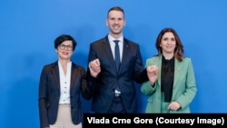 Evropska komesarka za proširenje Marta Kos, predsjednik Crne Gore Milojko Spajic i ministarka za evropska pitanja Kipra, Marilena Raunu nakon zatvaranja poglavlja 21 u Briselu 17. mart 2026.