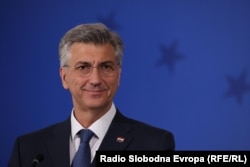 Andrej Pllenkoviq.
