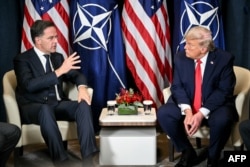 Президент США Дональд Трамп зустрічається з генсекретарем НАТО Марком Рютте. Давос, Швейцарія, 21 січня 2026 року