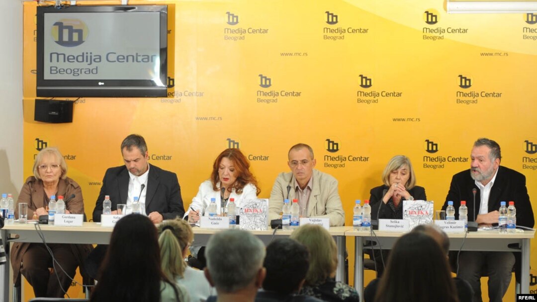 Sa promocije knjige "Hajka", Fotografije: Vesna Anđić