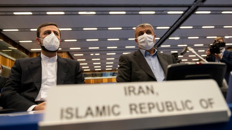 В Иране агентство по атомной энергии сообщило, что его сервер был взломан из-за границы