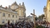 Hundreds gather for a farewell ceremony for the slain former Ukrainian parliamentary speaker Andriy Parubiy in Lviv on September 2.