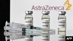 Вакцина AZD1222 разрабатывалась компанией AstraZeneca совместно с учеными из Оксфордского университета