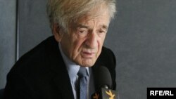 Elie Wiesel