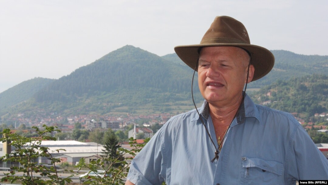 Many archaeologists are skeptical of Semir Osmanagic's claim that the pointed hills of Visoko conceal pyramids that are tens of thousands of years old. (file photo)