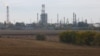 A Mol százhalombattai Dunai Finomítója 2025. október 21-én