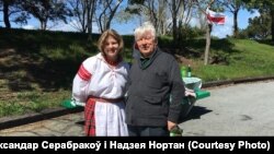 Сямён Шарэцкі на сьвяткаваньні 100-годзьдзя БНР у Каліфорніі, дзе ён цяпер жыве