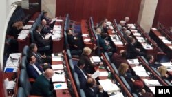 Архива: Седница во Собрание. 